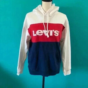 Levi’s hoodie in size small